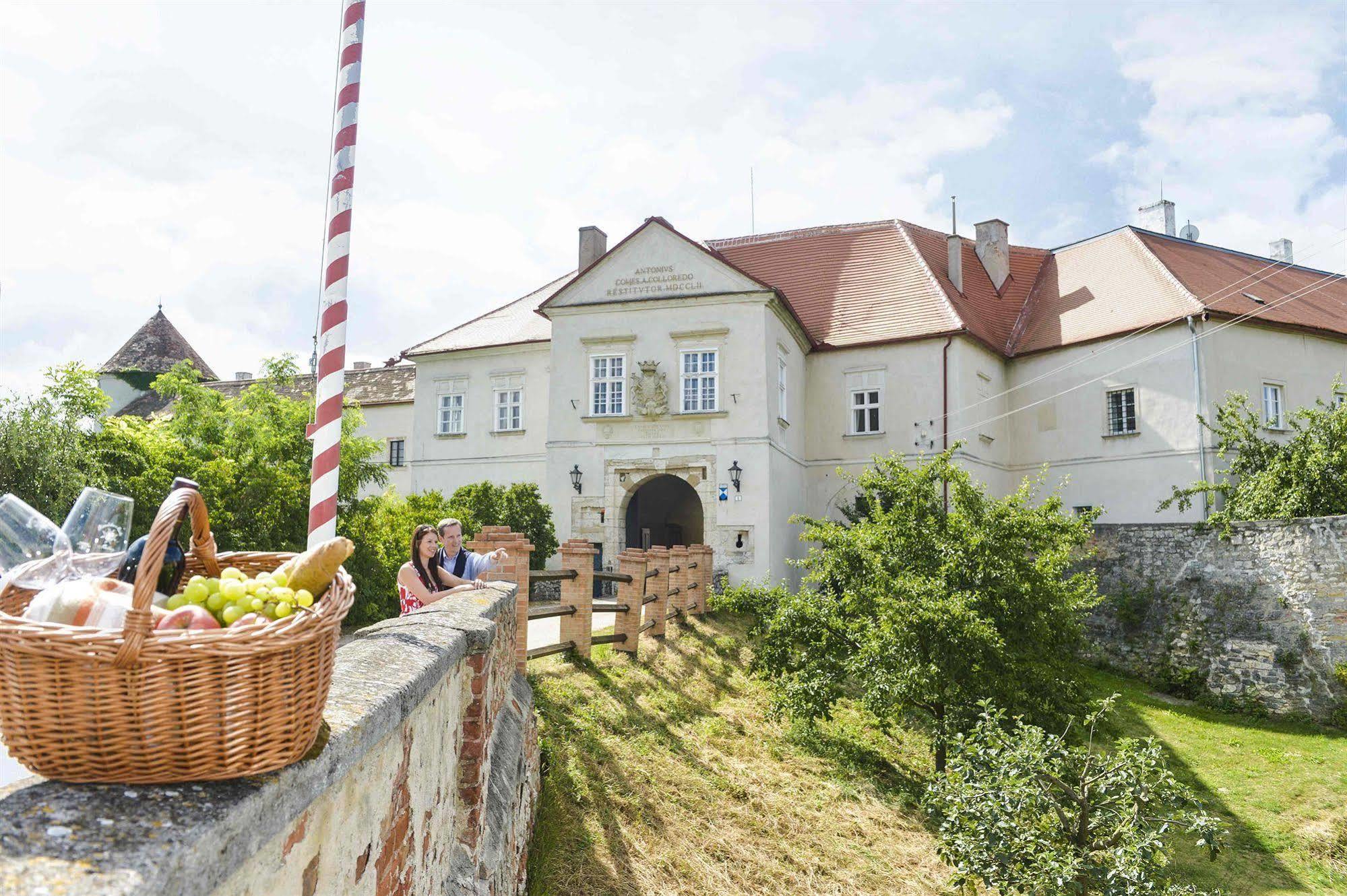 Schlosshotel Mailberg Ngoại thất bức ảnh